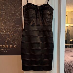 Betsy & Adam Black Strapless Mini Dress Cocktail Dress Size 4